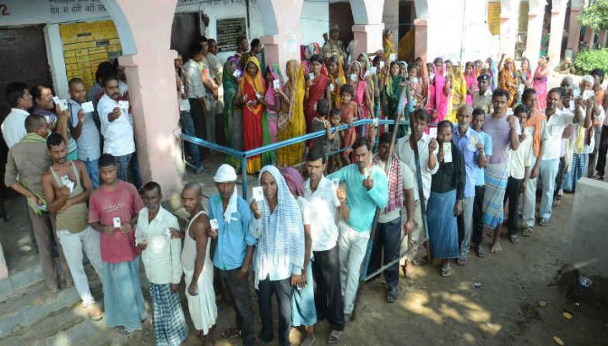 Third phase of Bihar assembly polls begins